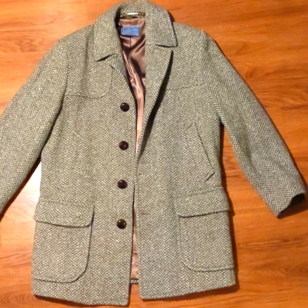 Pendleton wool coat size 42